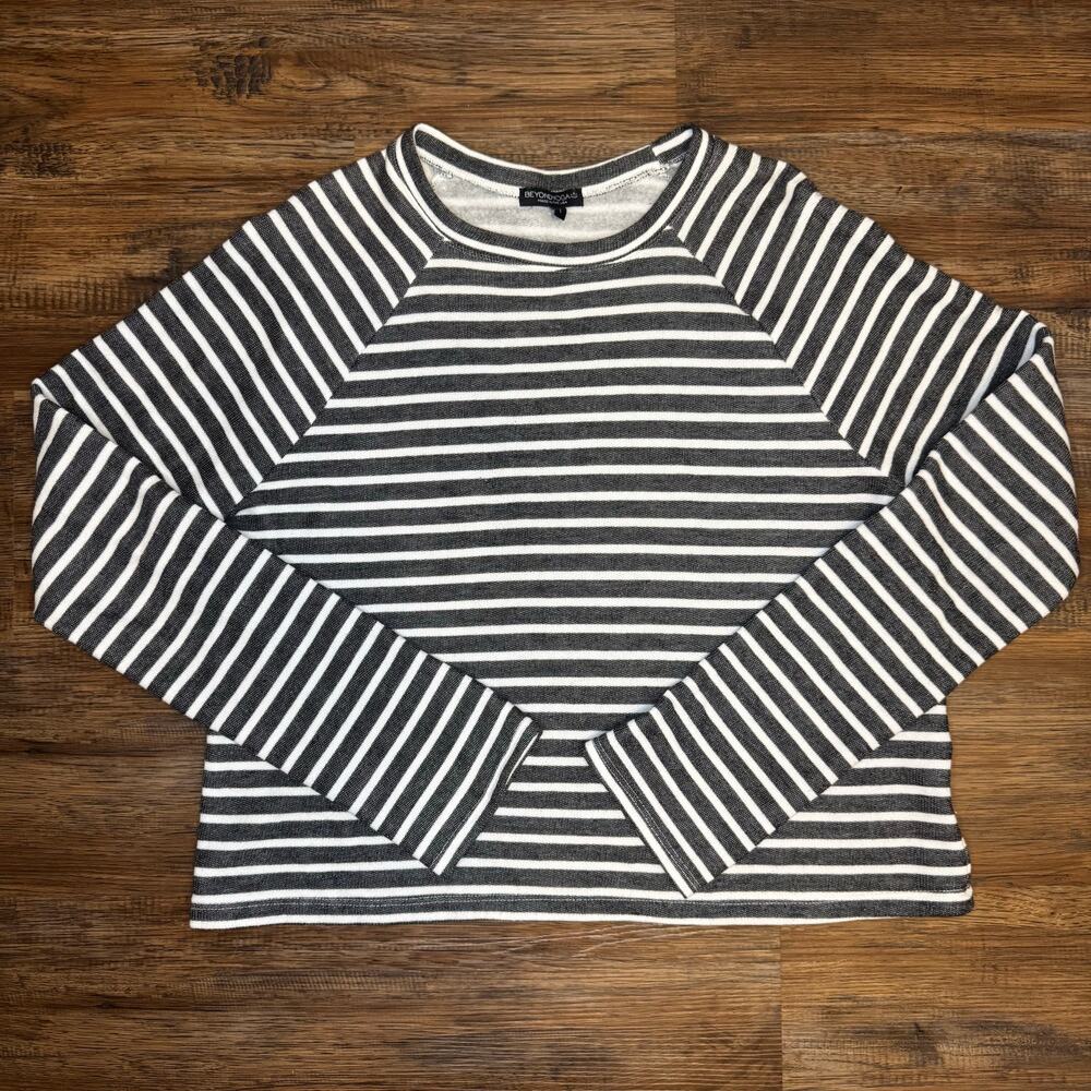 Beyond Yoga Gray and White Striped Sweatshirt